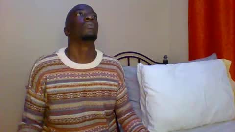 Zlatann2012 online show from 10, 3, 2025