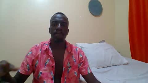 Zlatann2012 online show from 16, 11, 2025