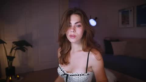 Snapshot of zlicious chatting on 15, 11, 2025 Zara Join next live at 5PM EST online show from 15, 11, 2025