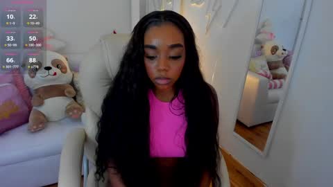 Zobe Love online show from 30, 12, 2024