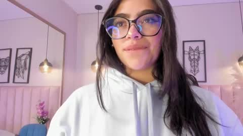 zoe_banks_ online show from 14, 9, 2025