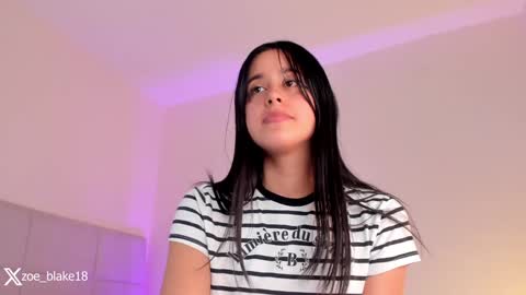 Snapshot of zoe_blake18 chatting on 2, 12, 2024 Zoe online show from 2, 12, 2024