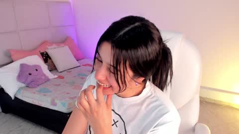 Snapshot of zoe_blake18 chatting on 13, 12, 2024 Zoe online show from 13, 12, 2024