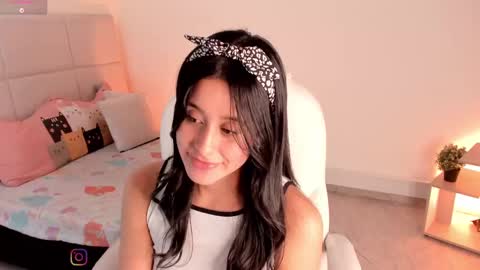 Snapshot of zoe_blake18 chatting on 11, 2, 2025 Zoe online show from 11, 2, 2025