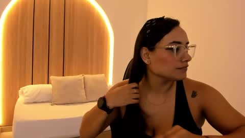 Snapshot of zoe_danae_ chatting on 13, 9, 2025 Zoe online show from 13, 9, 2025