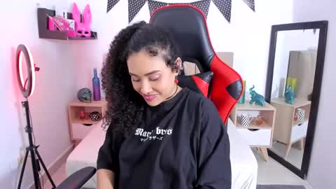 Snapshot of zoe_gruber chatting on 1, 12, 2024 Zoe Gruber online show from 1, 12, 2024