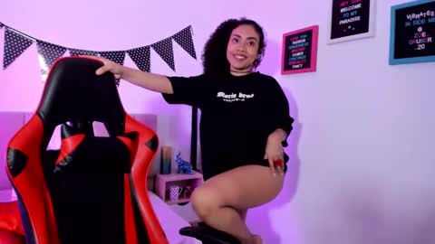 Snapshot of zoe_gruber chatting on 2, 12, 2024 Zoe Gruber online show from 2, 12, 2024