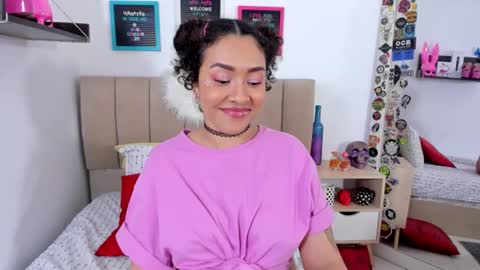 Snapshot of zoe_gruber chatting on 20, 1, 2025 Zoe Gruber online show from 20, 1, 2025