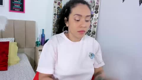 Snapshot of zoe_gruber chatting on 9, 2, 2025 Zoe Gruber online show from 9, 2, 2025