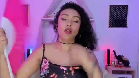 Snapshot of zoe_gruber chatting on 2, 10, 2025 Zoe Gruber online show from 2, 10, 2025