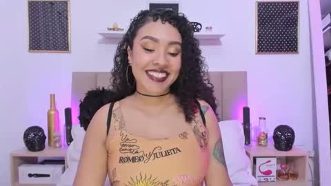 Snapshot of zoe_gruber chatting on 17, 10, 2025 Zoe Gruber online show from 17, 10, 2025