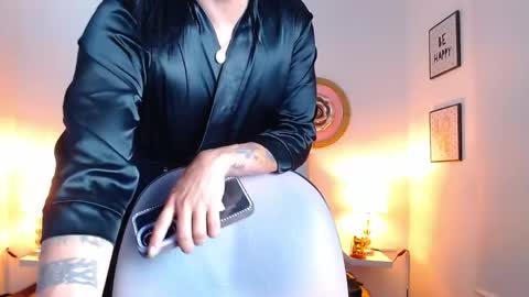 zoe_hecate online show from 16, 5, 2026