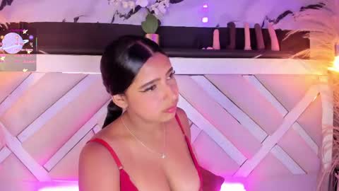 Zoey  online show from 23, 5, 2026