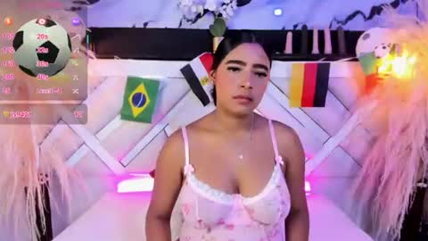 Zoey  online show from 3, 7, 2026