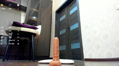 Snapshot of zoe_klarxxx chatting on 14, 2, 2025 Zoe online show from 14, 2, 2025