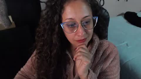 Snapshot of zoe_koller chatting on 4, 8, 2026 Zoe Koller online show from 4, 8, 2026