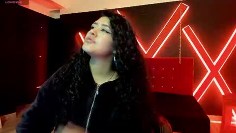Snapshot of zoe_lara_34 chatting on 18, 7, 2026 zoe online show from 18, 7, 2026