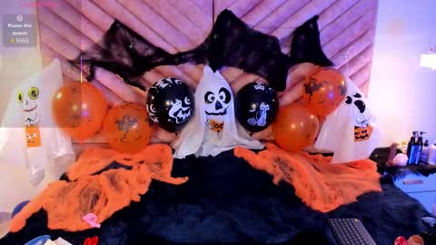 SWEET ZOE online show from 23, 10, 2025