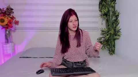 Snapshot of zoe_olsen__ chatting on 12, 6, 2026 Zoe Olsen online show from 12, 6, 2026