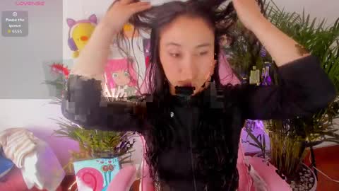 zoe_ray_y online show from 6, 4, 2026