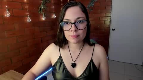 Snapshot of zoe_ringer chatting on 26, 2, 2025 Zoe online show from 26, 2, 2025