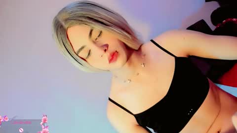 Snapshot of zoe_rous2 chatting on 15, 3, 2026 ZOE online show from 15, 3, 2026