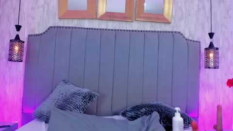 Snapshot of zoe_stargb chatting on 14, 2, 2025 Camila Aristizabal online show from 14, 2, 2025
