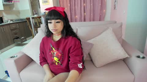 Snapshot of zoe_sullivan_ chatting on 16, 1, 2025 zoe_sullivan_ online show from 16, 1, 2025