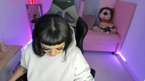 Snapshot of zoe_sullivan_ chatting on 23, 2, 2025 zoe_sullivan_ online show from 23, 2, 2025