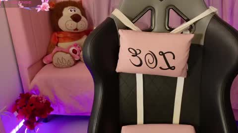 Snapshot of zoe_sullivan_ chatting on 16, 5, 2026 zoe_sullivan_ online show from 16, 5, 2026