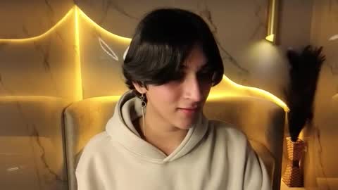 Snapshot of zoe_tp chatting on 24, 11, 2025 Zoe online show from 24, 11, 2025