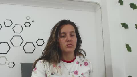 Carolina online show from 26, 9, 2025