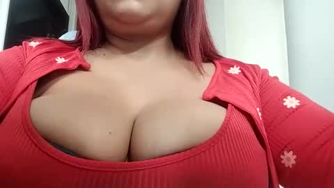 zoebenneti online show from 7, 4, 2026