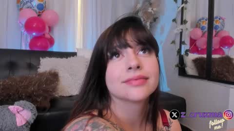 Snapshot of zoee_cruz chatting on 5, 3, 2025 Camila online show from 5, 3, 2025
