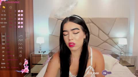 Snapshot of zoee_jackson chatting on 12, 12, 2024 zoee jackson online show from 12, 12, 2024
