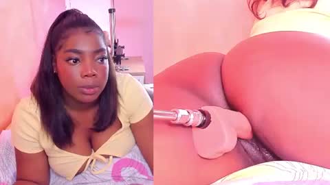 Snapshot of zoeethompson_cm chatting on 20, 6, 2026 online show from 20, 6, 2026