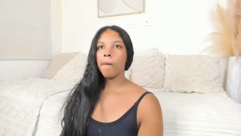 Snapshot of zoegarner10 chatting on 4, 6, 2026 zoegarner10 online show from 4, 6, 2026