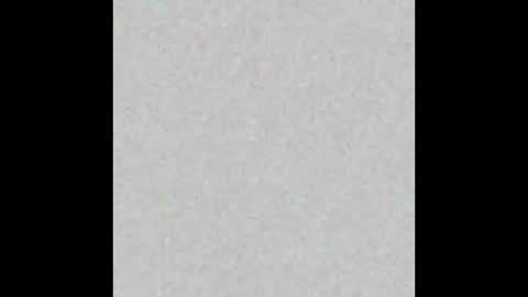 Snapshot of zoeroux_ chatting on 19, 9, 2025 Zoe online show from 19, 9, 2025