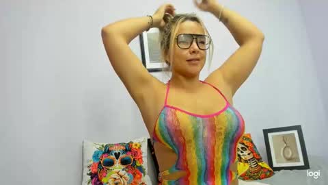 Snapshot of zoesamara chatting on 23, 9, 2025 Isabella online show from 23, 9, 2025
