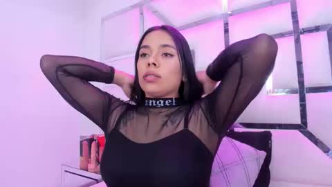 ZoeSwam online show from 1, 2, 2026