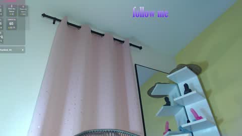 zoey fox  online show from 28, 1, 2025