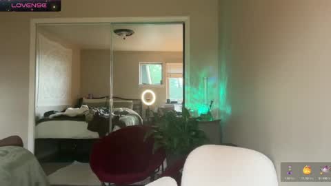 Snapshot of zoeydanner chatting on 7, 1, 2025 Zoeydanner online show from 7, 1, 2025