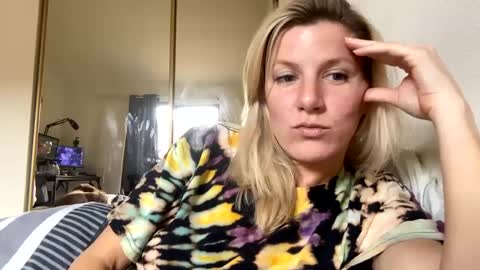 Snapshot of zoeydanner chatting on 22, 1, 2025 Zoeydanner online show from 22, 1, 2025