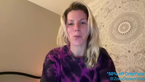 Snapshot of zoeydanner chatting on 28, 1, 2025 Zoeydanner online show from 28, 1, 2025