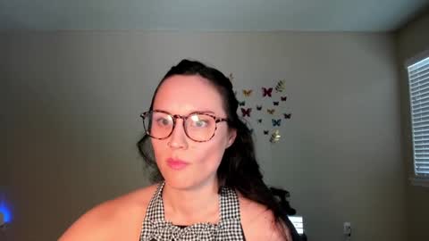 Zoie online show from 12, 9, 2025