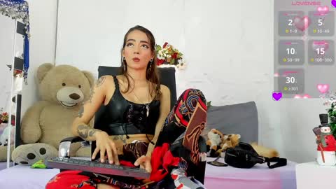 Snapshot of zorravioleta chatting on 27, 12, 2024 Violeta online show from 27, 12, 2024