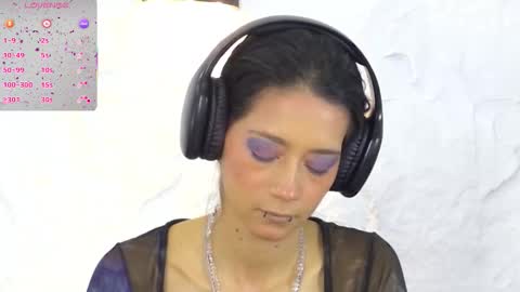 Snapshot of zorravioleta chatting on 24, 9, 2025 Violeta online show from 24, 9, 2025