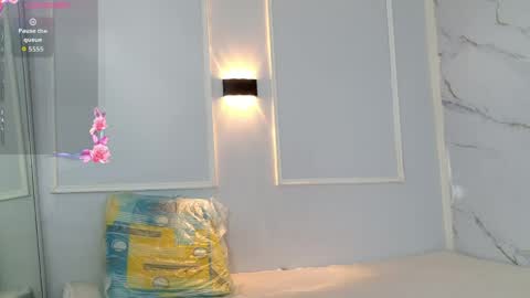 Violeta online show from 14, 4, 2026