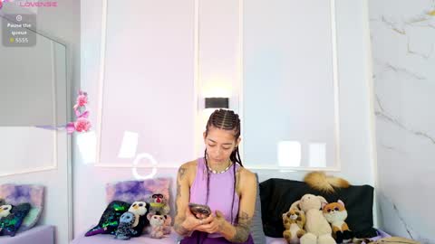 Snapshot of zorravioleta chatting on 19, 5, 2026 Violeta online show from 19, 5, 2026