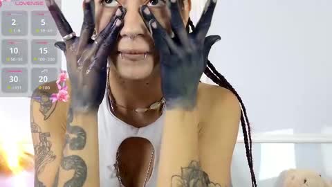 Snapshot of zorravioleta chatting on 30, 5, 2026 Violeta online show from 30, 5, 2026
